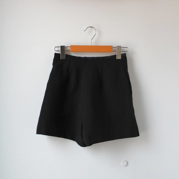 Mini Black skort - Picture 3 of 5